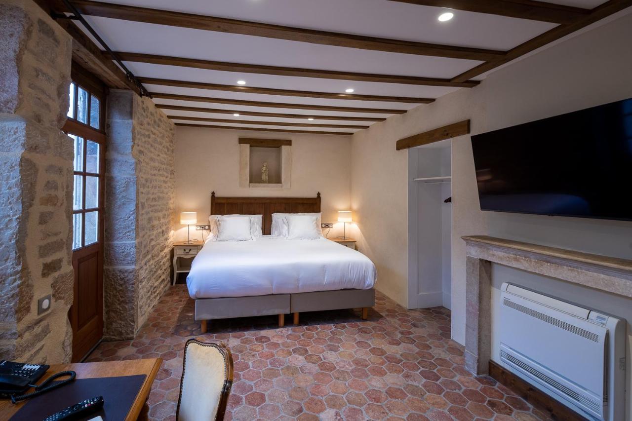 Les Remparts Hotels Et Demeures Historiques Бон Экстерьер фото