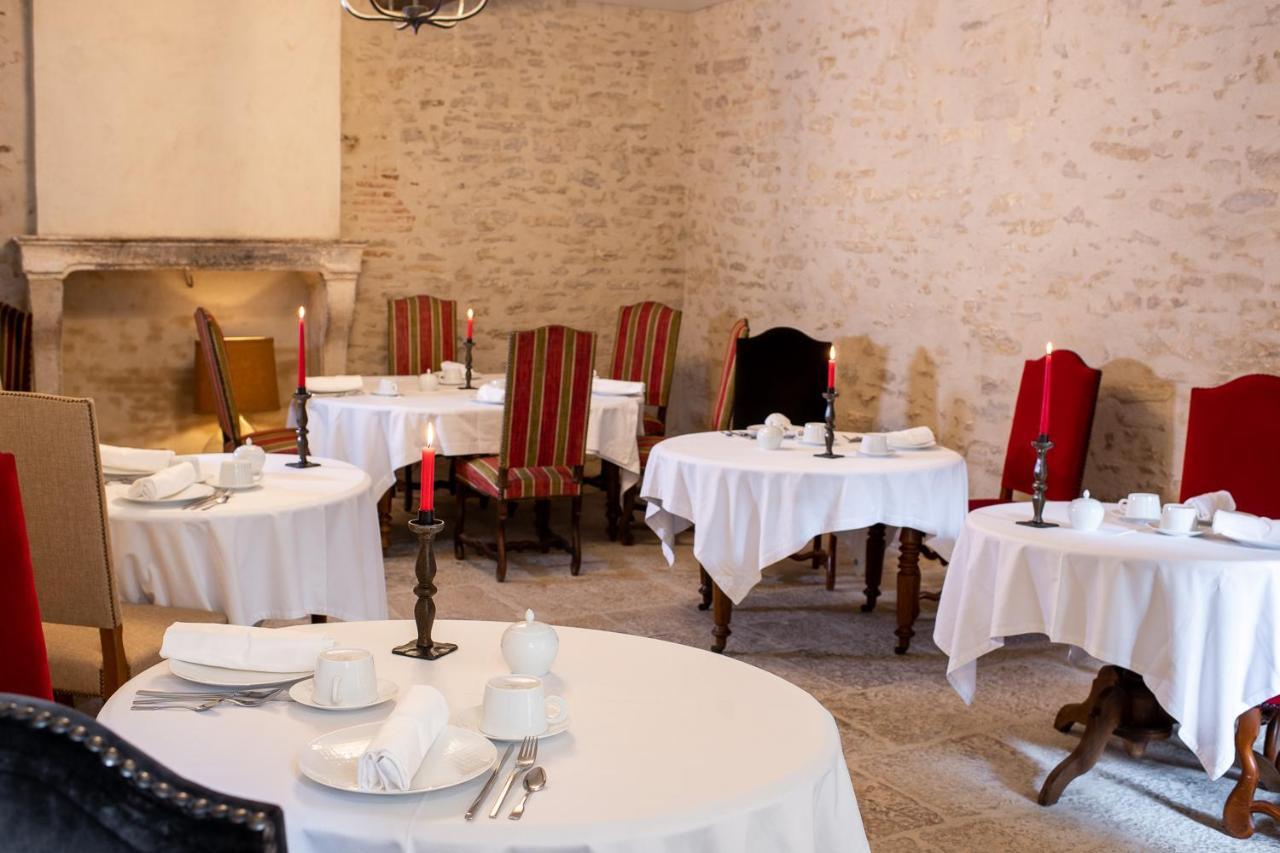 Les Remparts Hotels Et Demeures Historiques Бон Экстерьер фото