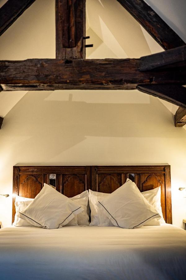 Les Remparts Hotels Et Demeures Historiques Бон Экстерьер фото